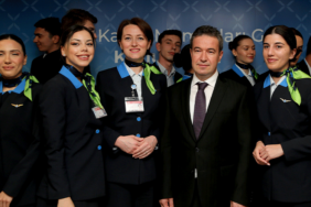 AJet’ten-Kadın-Çalışanları-için-1.318-Fidan-Bağışı