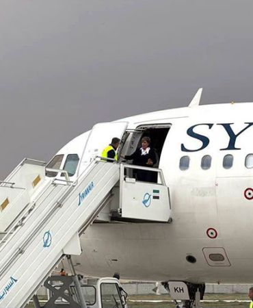 halep-havalimanı-kokpit