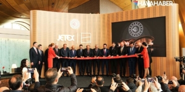 imgi_7_JETEX-IGA-Terminali-3-bin-600-VVIP-yolcuyu-agirladi-Istanbul-luks-havacilikta-yukseliyor